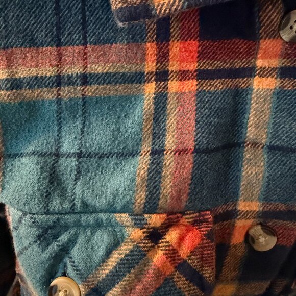 Beach Lunch Lounge Flannel Shirt - Picture 6 of 6